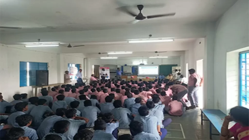 Cancer Awareness Talk by Dr Vijay for Alamelu Trust at Govt Hr Sec School, Gummidipoondi